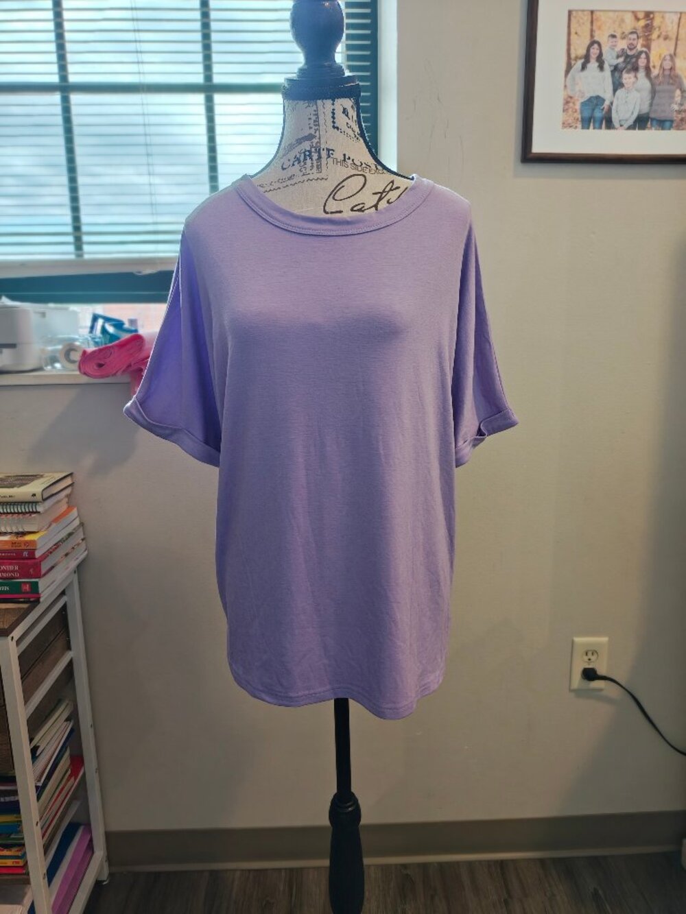 Lavender Soft Basic Tee — Short Sleeve Casual Top (Never Worn)